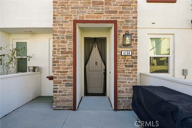 Detail Gallery Image 4 of 39 For 4156 Sitio Cielo, Oceanside,  CA 92057 - 3 Beds | 2/1 Baths