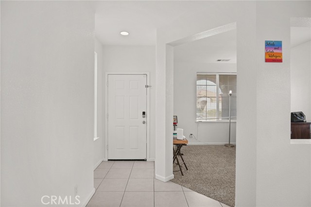 Detail Gallery Image 4 of 32 For 1540 La Sierra St, Merced,  CA 95348 - 5 Beds | 3 Baths