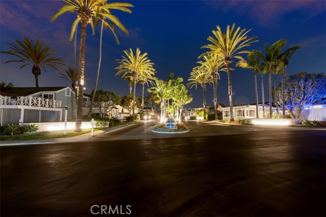 Detail Gallery Image 34 of 34 For 11 Bolivar St, Newport Beach,  CA 92663 - 2 Beds | 2 Baths