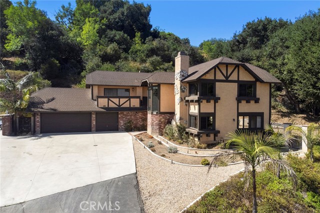 Detail Gallery Image 2 of 48 For 2053 Fullerton Rd, La Habra Heights,  CA 90631 - 4 Beds | 3 Baths