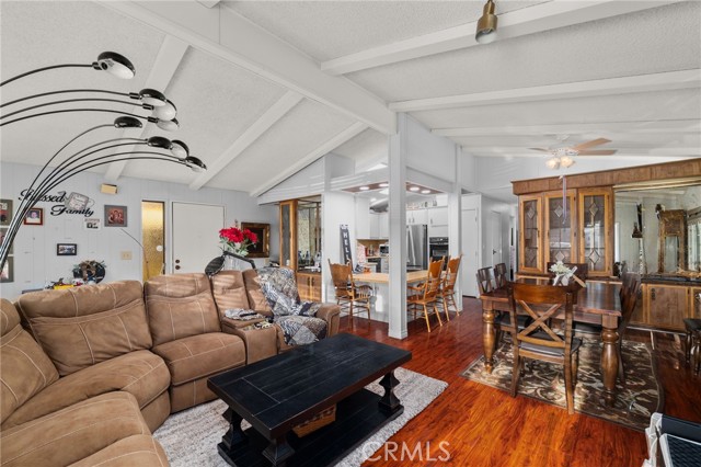 Detail Gallery Image 13 of 39 For 13381 Magnolia #35,  Corona,  CA 92879 - 2 Beds | 2 Baths