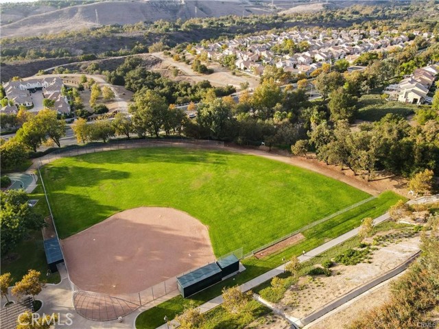 Detail Gallery Image 3 of 5 For 18 Tradition Ln, Rancho Santa Margarita,  CA 92688 - 4 Beds | 2/1 Baths