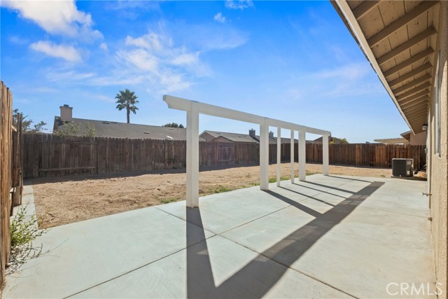 Detail Gallery Image 25 of 27 For 2130 Matthew Ave, Rosamond,  CA 93560 - 3 Beds | 2 Baths