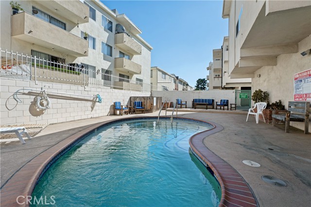 Detail Gallery Image 32 of 35 For 5330 Zelzah Ave #7,  Encino,  CA 91316 - 2 Beds | 2 Baths