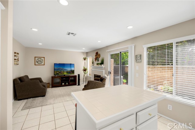 Detail Gallery Image 15 of 37 For 11192 Terra Vista Pkwy #103,  Rancho Cucamonga,  CA 91730 - 3 Beds | 2/1 Baths