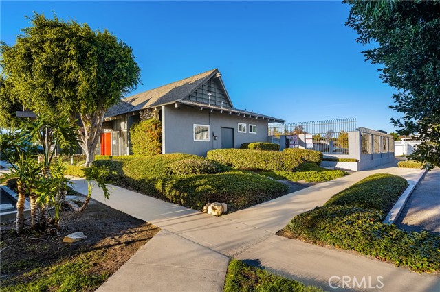 Detail Gallery Image 29 of 32 For 14727 Red Hill Ave, Tustin,  CA 92780 - 2 Beds | 1/1 Baths