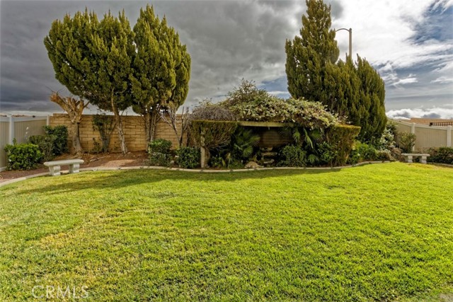 Detail Gallery Image 34 of 41 For 15605 Fairbanks Dr, Victorville,  CA 92394 - 6 Beds | 3/1 Baths