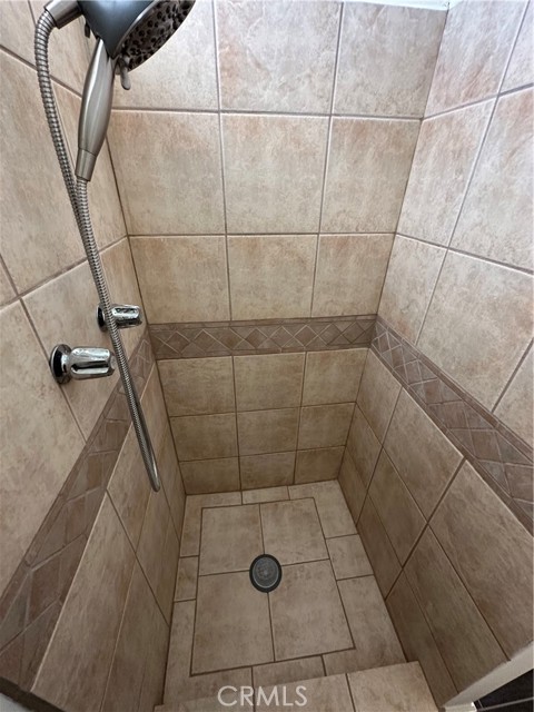 Detail Gallery Image 21 of 29 For 979 N Gardena, Rialto,  CA 92376 - 4 Beds | 2 Baths