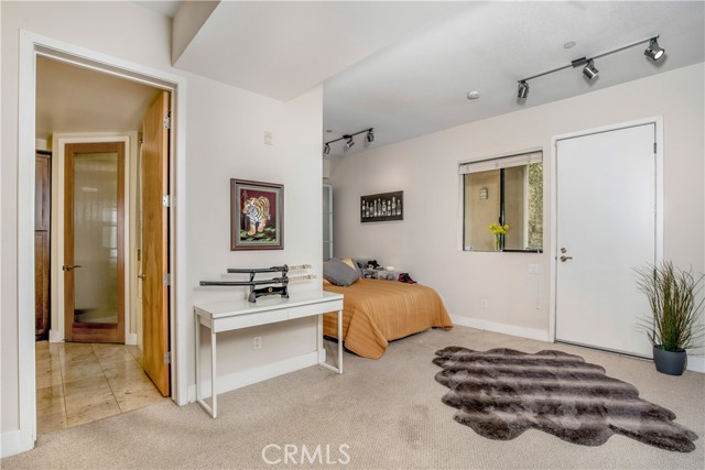 Detail Gallery Image 20 of 41 For 395 E 4th St #3,  Long Beach,  CA 90802 - 2 Beds | 2 Baths