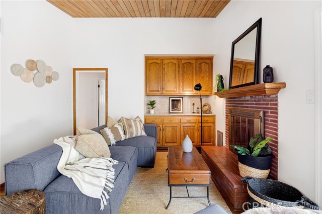 Detail Gallery Image 15 of 28 For 3117 Harmony Pl #MAIN,  La Crescenta,  CA 91214 - 3 Beds | 2 Baths