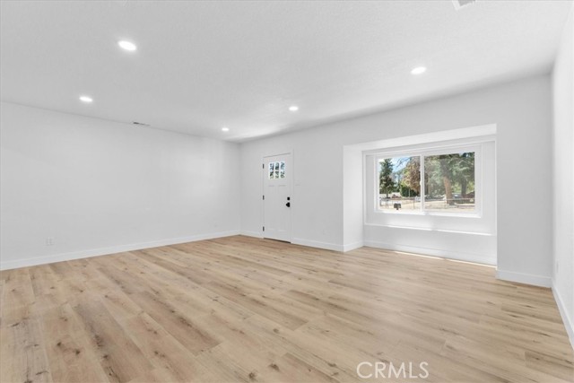 1524 N Alessandro Street, Banning CA: https://media.crmls.org/medias/33bbba24-dff2-4ac5-832c-20f37e6d6569.jpg