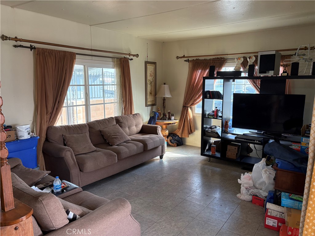 MLS #SR25262712 image #10