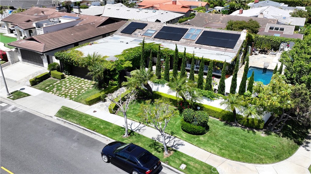 MLS #OC25182899 img 17