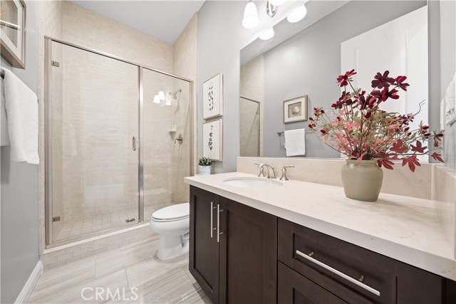 Detail Gallery Image 30 of 60 For 42 Castellana, Lake Forest,  CA 92630 - 4 Beds | 3 Baths