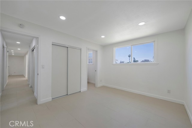 8888 Patrero Street, Riverside CA: https://media.crmls.org/medias/33bdf8b2-91e9-460b-b87c-0cfec4f99c19.jpg