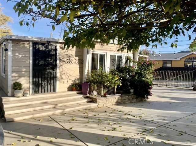 Detail Gallery Image 3 of 14 For 25814 Homeland, Homeland,  CA 92548 - 3 Beds | 2 Baths