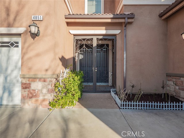 Image 3 for 4851 Thornbush Way, Fontana, CA 92336