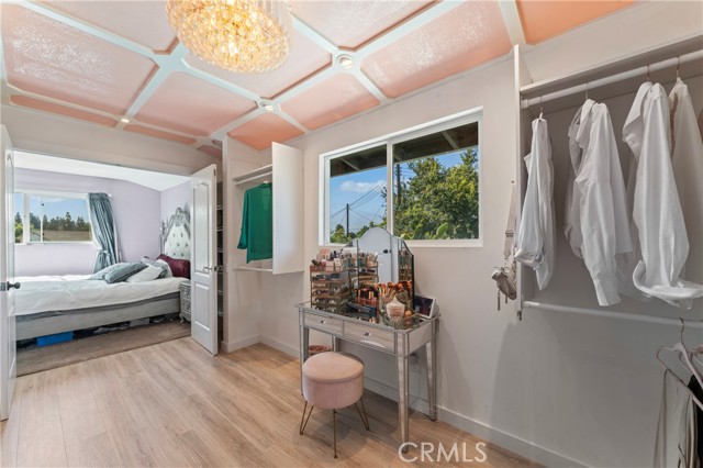 1391 Lowery Street, Simi Valley CA: https://media.crmls.org/medias/33c13ad2-d929-480c-88c8-abab1a9a8b49.jpg
