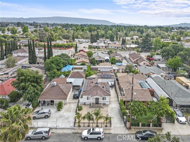 Detail Gallery Image 3 of 30 For 6652 Nagle Ave, Van Nuys,  CA 91401 - 2 Beds | 1 Baths