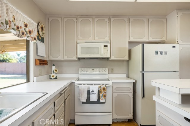 Detail Gallery Image 11 of 30 For 1127 W Brookport St, Covina,  CA 91722 - 4 Beds | 2 Baths