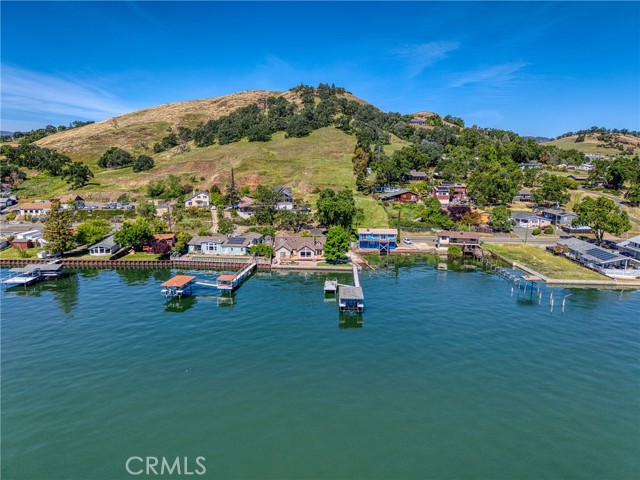 3790 Lakeshore Boulevard, Lakeport CA: https://media.crmls.org/medias/33c1f0f9-3094-4868-aa45-2ccb33e919c0.jpg