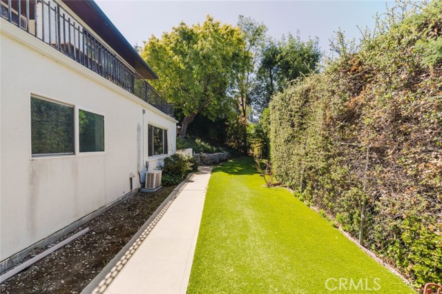 21466 Encina Road photo 33