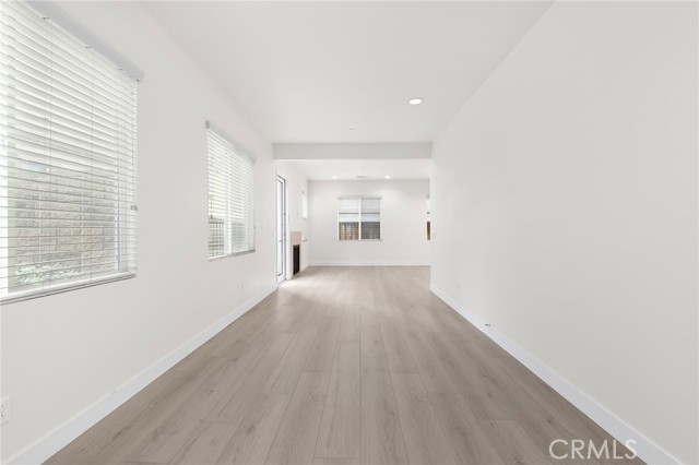 866 Christain Court, Upland CA: https://media.crmls.org/medias/33c58fde-3f47-4110-afa3-4458ecb0d6da.jpg