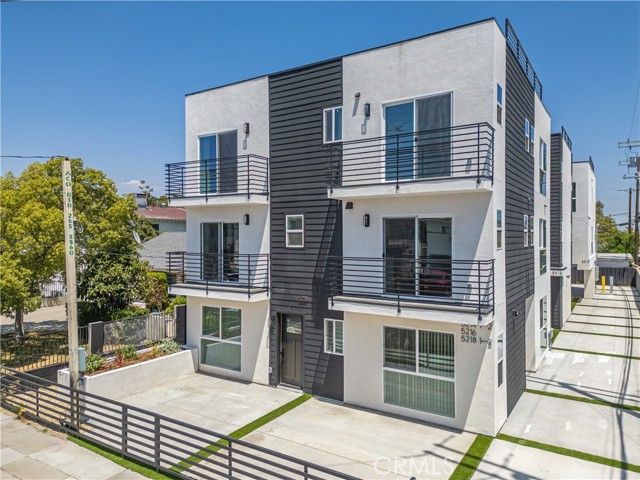 Front Image Thumbnail for CRMB25268150