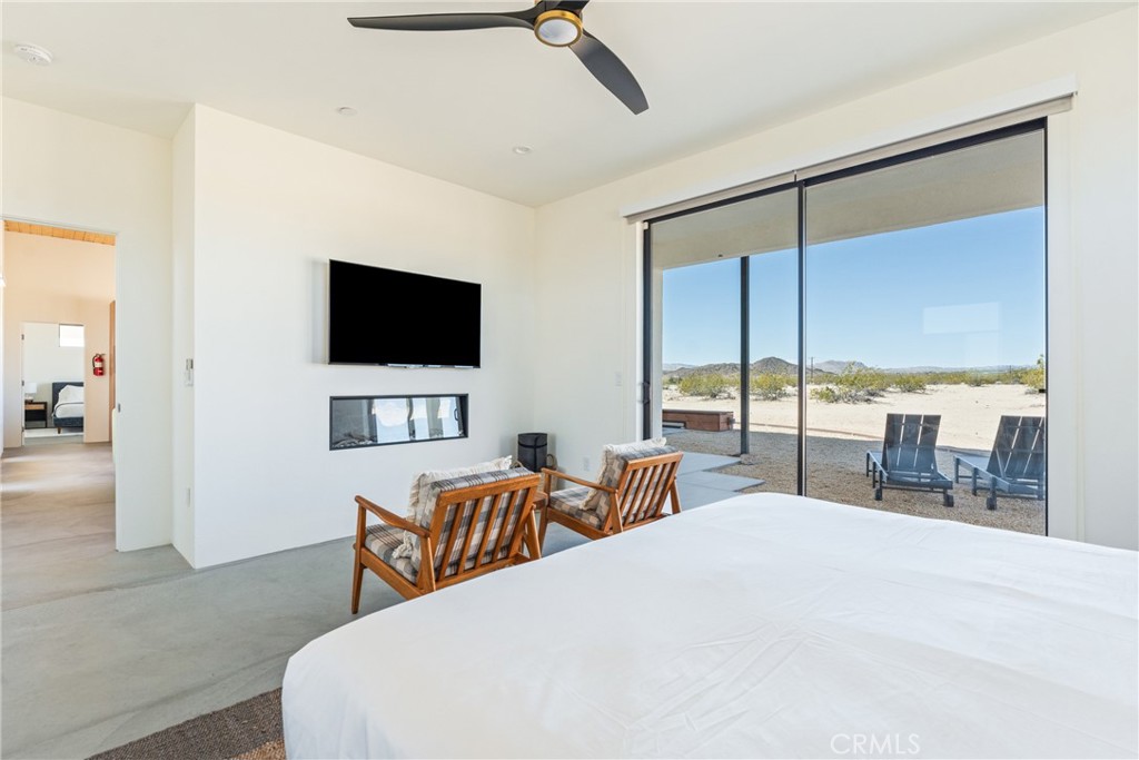 MLS #OC25252213 image #11