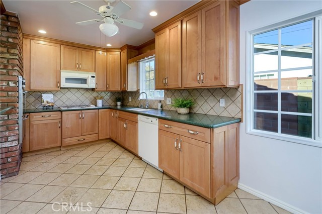 Detail Gallery Image 17 of 40 For 736 N Frijo Ave, West Covina,  CA 91790 - 3 Beds | 2 Baths