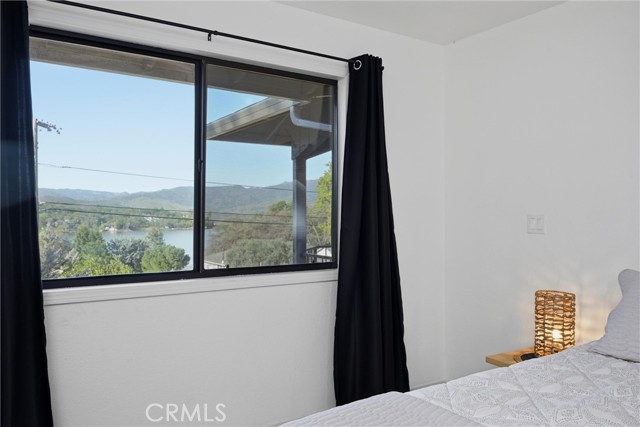 Detail Gallery Image 25 of 33 For 19004 Deer Hill, Hidden Valley Lake,  CA 95467 - 3 Beds | 2 Baths