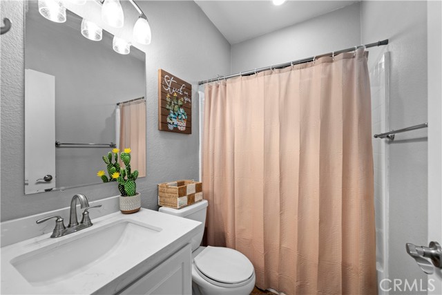 Detail Gallery Image 18 of 55 For 25347 Clear Canyon Cir, Menifee,  CA 92584 - 4 Beds | 3/1 Baths