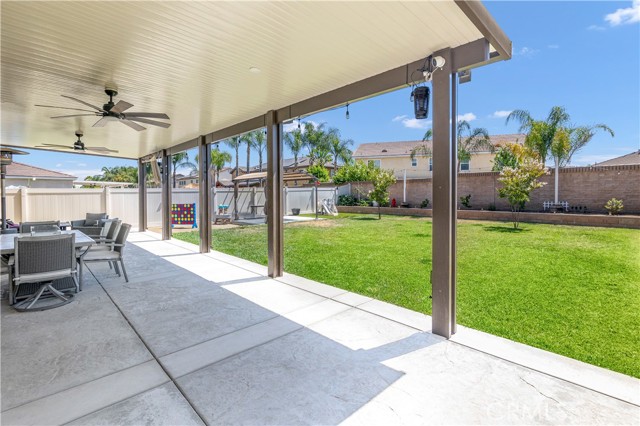 32942 Forgecroft Street, Menifee CA: https://media.crmls.org/medias/33c7f9cd-ea68-45d4-923e-3ab0c5306d1d.jpg