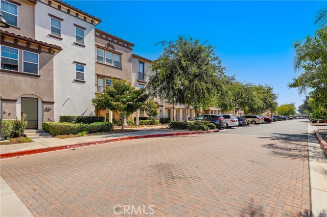 11326 Castello, Stanton CA: https://media.crmls.org/medias/33c84fa4-8157-4037-ba3c-e25469ca77b2.jpg
