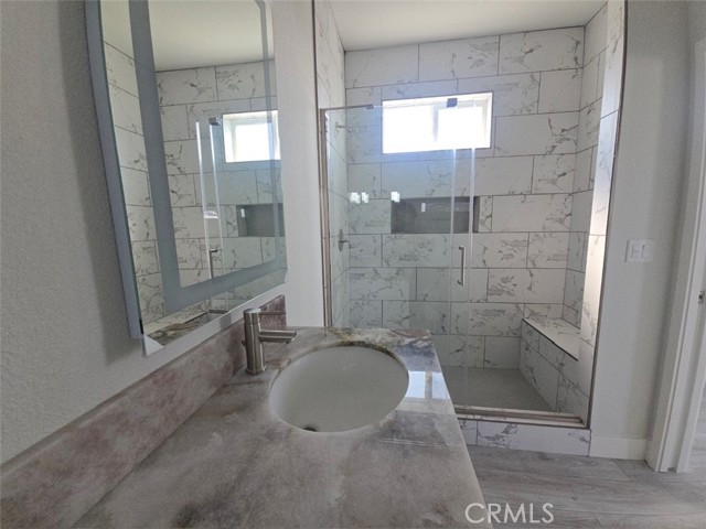 21500 Lassen, Chatsworth CA: https://media.crmls.org/medias/33c98b70-f036-476b-bd1e-e11781ee8e57.jpg