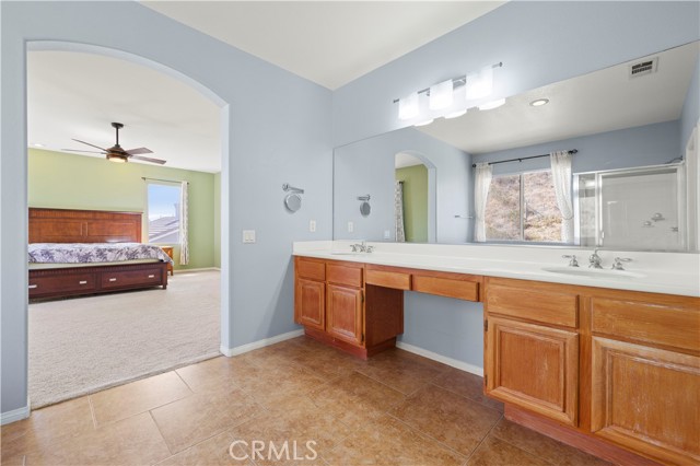 Detail Gallery Image 42 of 68 For 31205 Cherry Dr, Castaic,  CA 91384 - 5 Beds | 3 Baths