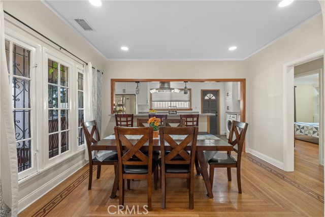 Detail Gallery Image 3 of 32 For 1848 W 78th, Los Angeles,  CA 90047 - – Beds | – Baths