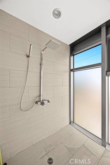Detail Gallery Image 25 of 31 For 3240 Casitas Ave, Los Angeles,  CA 90039 - 3 Beds | 3/1 Baths