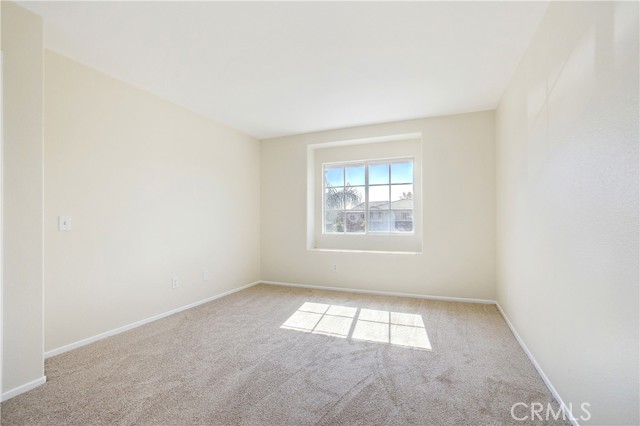 Detail Gallery Image 13 of 22 For 13822 Hollywood Ave, Corona,  CA 92880 - 4 Beds | 2 Baths