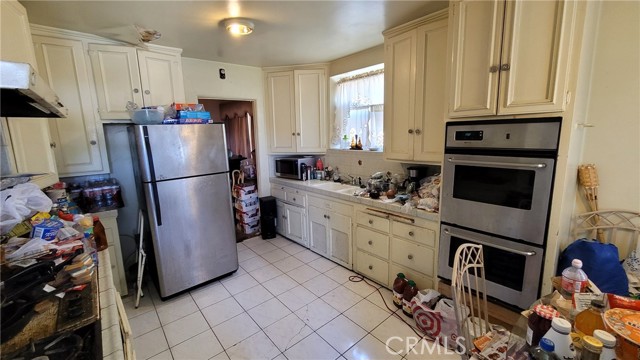 Image 2 for 7710 S Halldale Ave, Los Angeles, CA 90047