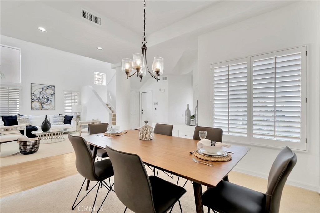 5693 Spinnaker Bay Drive