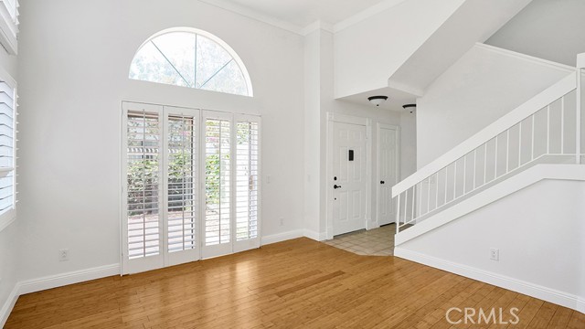 Detail Gallery Image 4 of 33 For 13154 Sycamore Village Dr, Norwalk,  CA 90650 - 3 Beds | 2/1 Baths