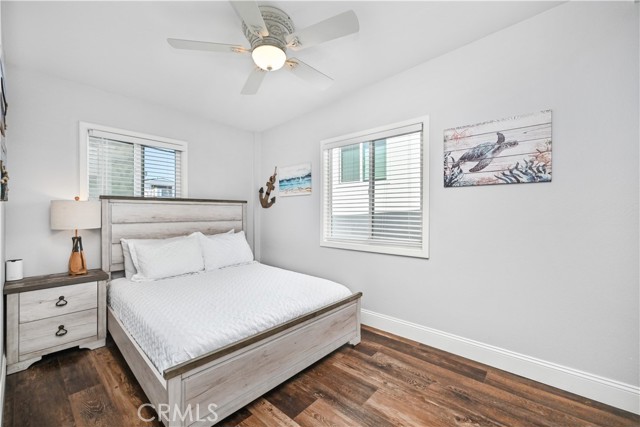 121 25th, Newport Beach CA: https://media.crmls.org/medias/33cd0cf9-bf3d-490e-bee9-cad427a93bdf.jpg