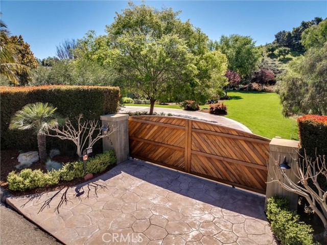 6775 Avila Valley Drive, Avila Beach CA: https://media.crmls.org/medias/33cd13ac-7bba-4994-ab70-6c51516a7e9f.jpg