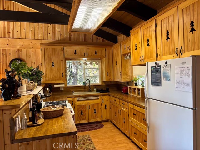 Detail Gallery Image 26 of 70 For 43897 Yosemite Drive, Big Bear Lake,  CA 92315 - 4 Beds | 2 Baths