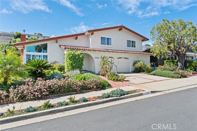 Detail Gallery Image 23 of 24 For 27011 Silver Moon Ln, Rancho Palos Verdes,  CA 90275 - 4 Beds | 3 Baths