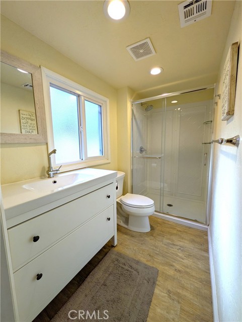 693 Knight Avenue, Big Bear Lake CA: https://media.crmls.org/medias/33d0884d-857f-4b0e-a362-8bf093a50173.jpg