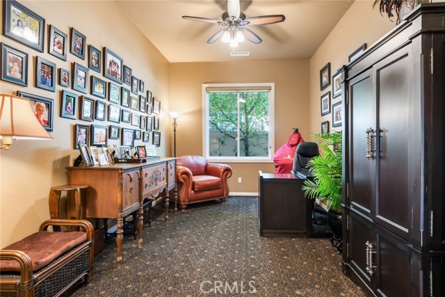 36235 Bay Hill Drive, Beaumont CA: https://media.crmls.org/medias/33d0a3d1-a64e-4476-8575-13256532a82f.jpg