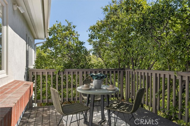 87 Dapplegray Lane, Rolling Hills Estates, California 90274, 5 Bedrooms Bedrooms, ,4 BathroomsBathrooms,Residential,For Sale,Dapplegray Lane,SB25233614