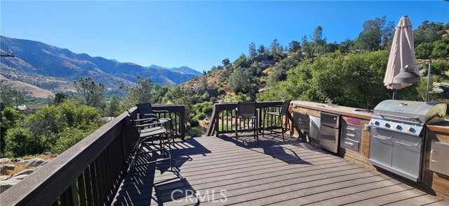 Detail Gallery Image 19 of 40 For 37 Oak, Kernville,  CA 93238 - 2 Beds | 1 Baths